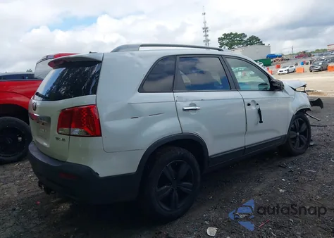 2013 Kia Sorento Ex V6 z USA, uszkodzony, nr VIN 5XYKU3A26DG386440